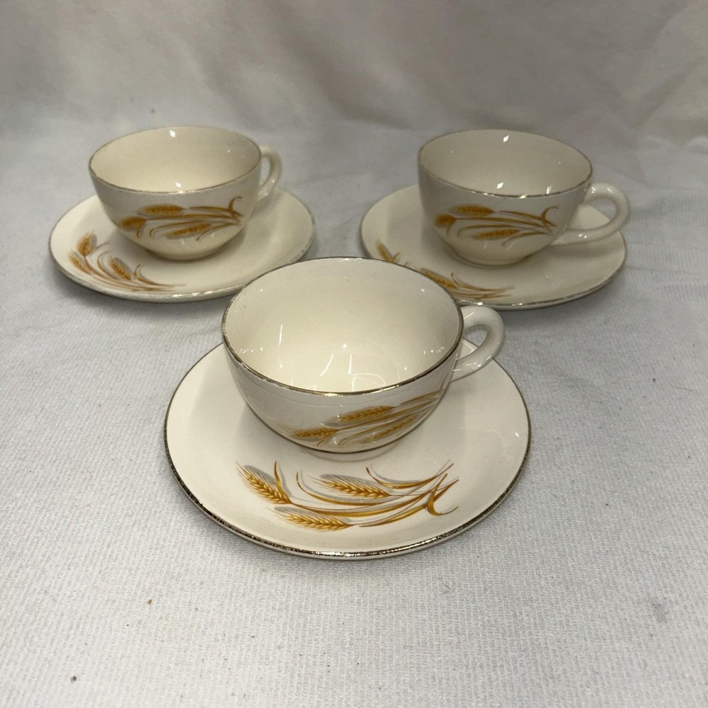 Vintage Golden Wheat Tea Cups and Saucers 22k Trim 6 Piece Set Homer Laughlin